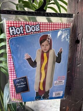 Hot Dog Kids Costume Red, Yellow One Piece Costume size 3-4T New in Package